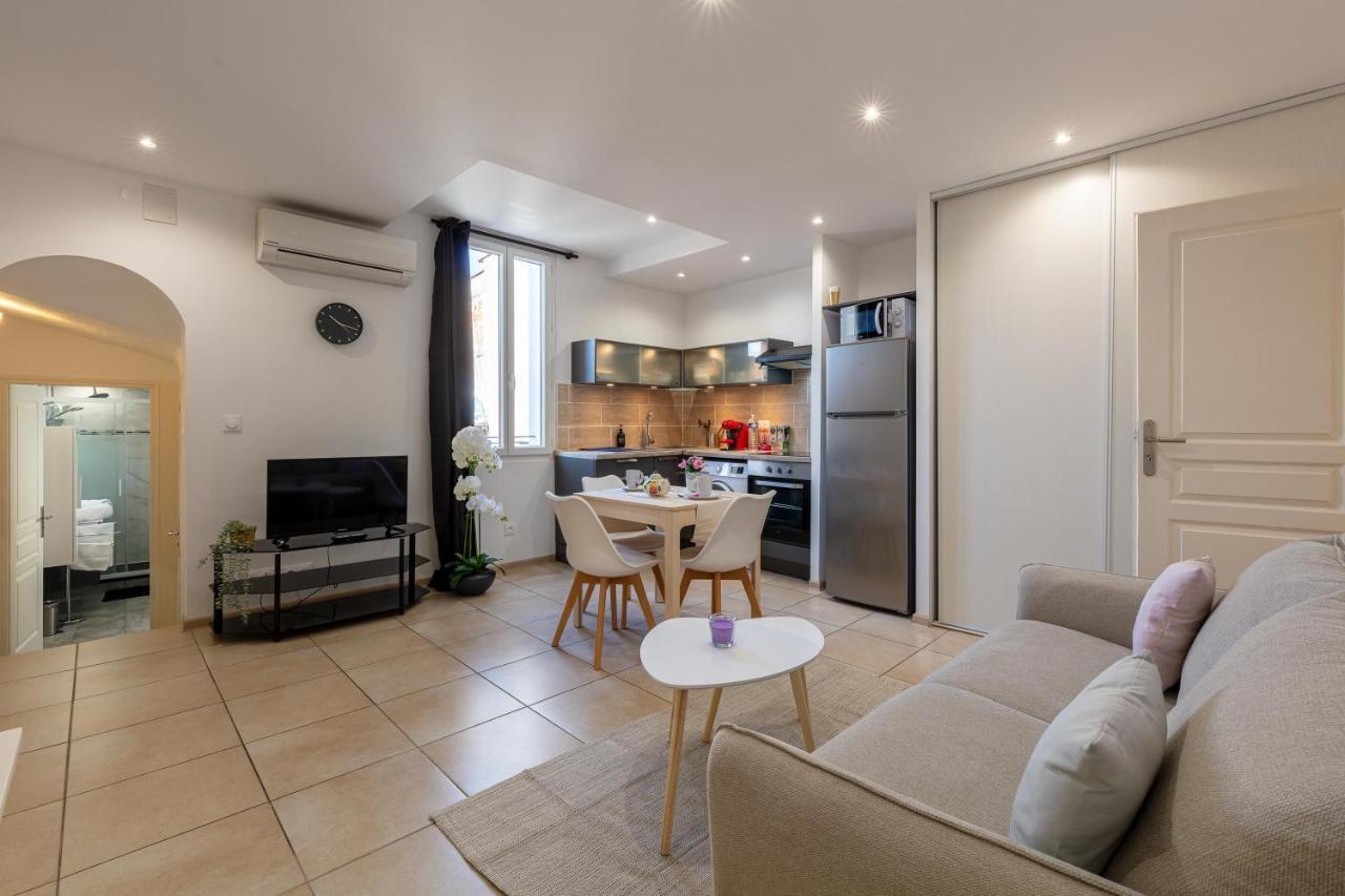Coeur De Provence - Appt Climatise Lejlighed Draguignan Eksteriør billede