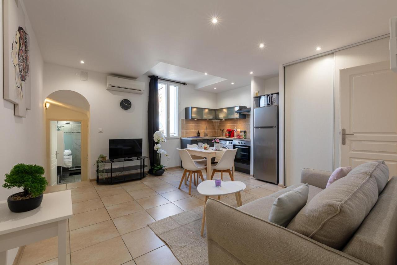 Coeur De Provence - Appt Climatise Lejlighed Draguignan Eksteriør billede